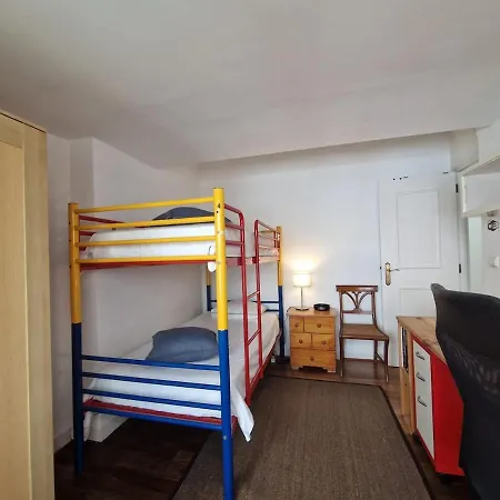 Super Flat In Old Town